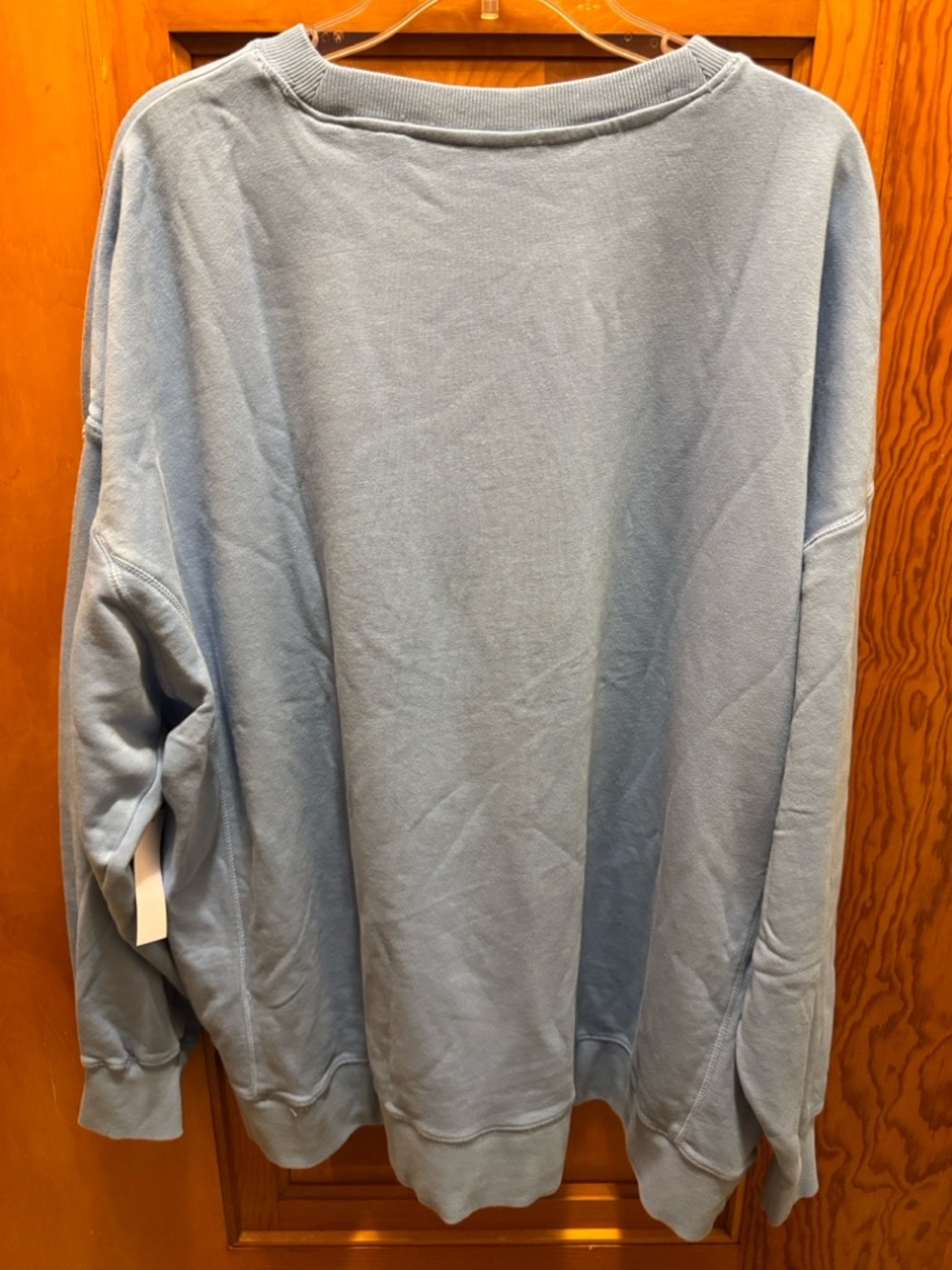 NWT 2026 Women’s Mickey Mouse Walt Disney World Pullover Sweatshirt XL - Picture 10 of 11